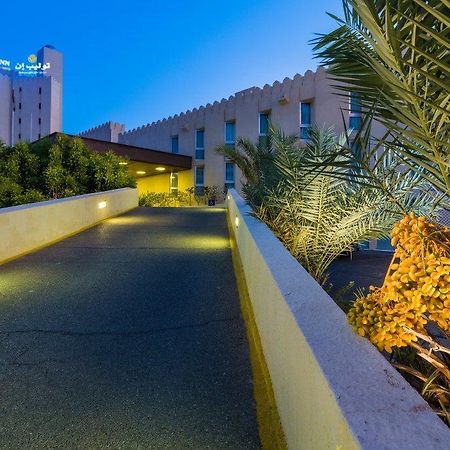 Tulip Inn Downtown Muscat Exterior foto