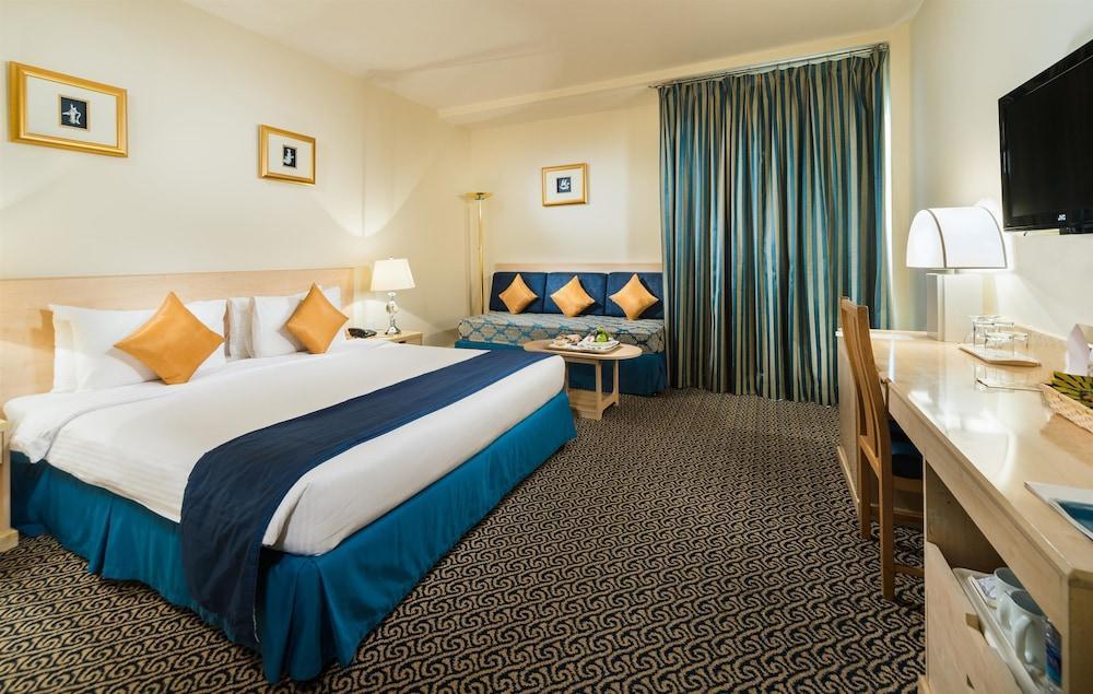 Tulip Inn Downtown Muscat Exterior foto