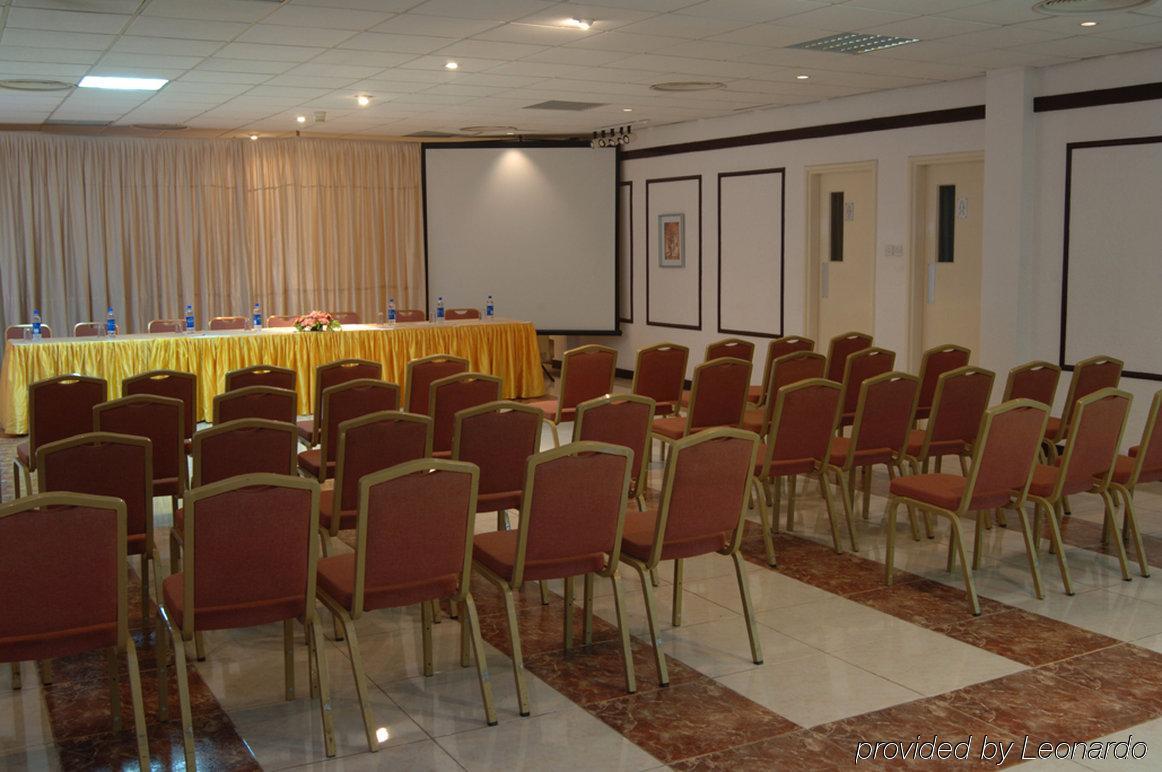 Tulip Inn Downtown Muscat Facilități foto
