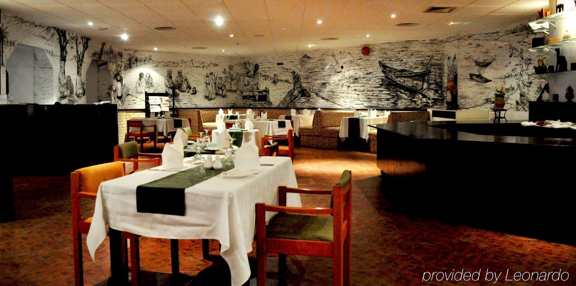 Tulip Inn Downtown Muscat Exterior foto