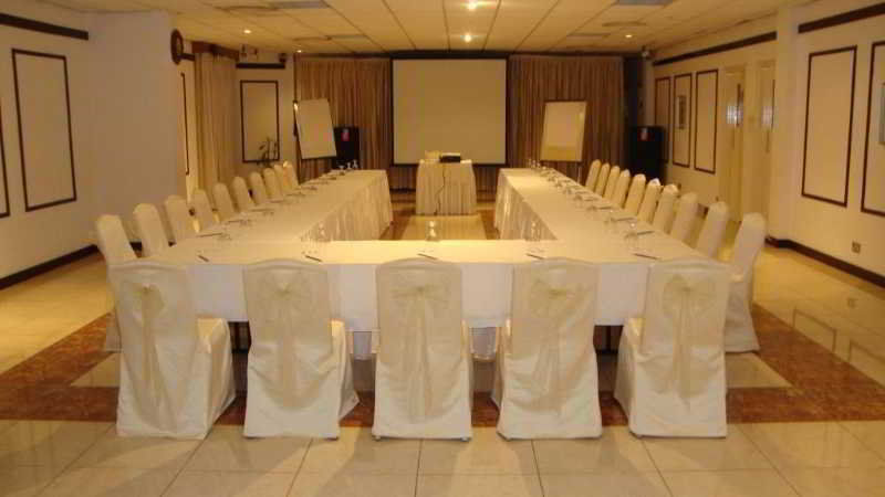 Tulip Inn Downtown Muscat Exterior foto