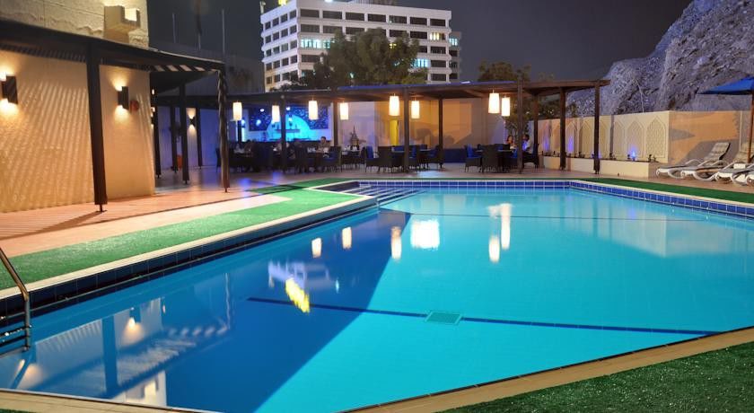 Tulip Inn Downtown Muscat Exterior foto